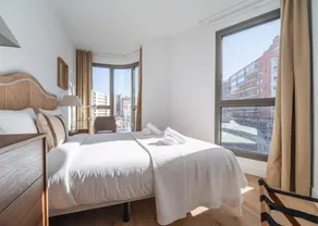 Exclusive with terrace -2 Bdrs 2 Baths -Castellana - Image 4
