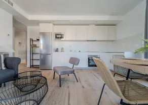 Exclusive with terrace -2 Bdrs 2 Baths -Castellana - Image 3