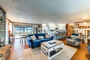 Steps to Shore: Group Getaway on Kentucky Lake! - Image 4