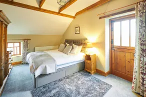 Host & Stay - The Stable Bridlington - Image 4