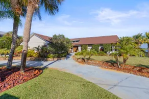 Riverfront Home | Golf Cart | Hooked on the River - Image 2