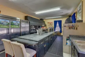 Fun & Unique Home w/ Vintage Game Room in Annville - Image 5