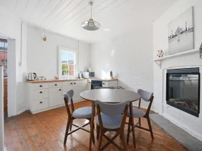 The Heritage Stay • 1860s Cottage • Central CBD - Image 2