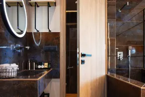 My Luxury Downtown Vibe Suites ΙΙΙ - Image 4