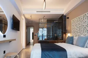 My Luxury Downtown Vibe Suites ΙΙΙ - Image 3
