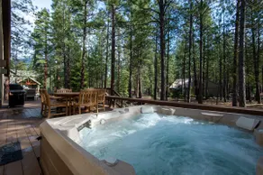 Mountain Getaway w/ Hot Tub & Fireplace - Image 2