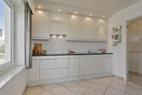 Waterfront retreat near Zeebrugge beach - Image 4