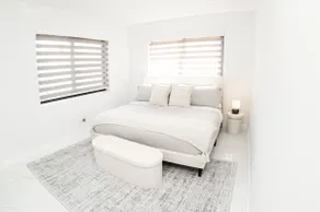Luxury 1 King BR Retreat near Calle Ocho - Image 5