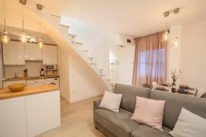 Rosi's Apartment - Image 4