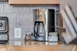 Sooke Ocean Oasis - Boutique Waterfront Rental - Image 5