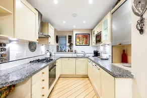 Classic Pimlico Townhouse - Image 2