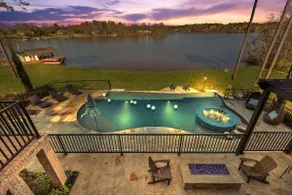 Private 7BR Lakehouse Estate Pool Hottub 13 Beds - Image 4
