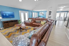 3BR Home with Firepit I Easy Access to NRG & FIFA - Image 3