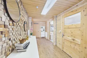 Family-Friendly Apartment w/ Mountain Views - Image 5