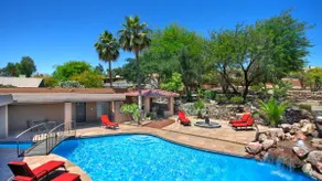 New Listing! Resort-like w/ Pickleball/Tennis/Golf - Image 4
