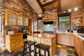 Arkadia - A Yarra Valley Retreat with Pool & Court - Image 5