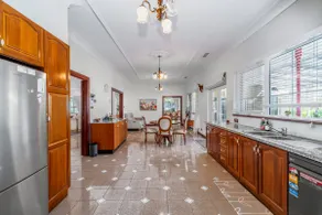 4Br Former Embassy House in a Diplomatic Precinct - Image 5