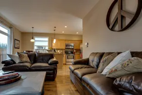 Historic 3BR Columbia Gorge - Hot Tub - Image 2