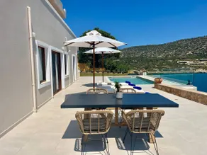 SeaWave Villas with Heated Pools, By Hellocrete - Image 3