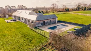Luxury Cotswolds Estate with Pool - Image 5