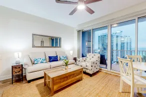 1BR beach view condo with balcony, amazing pool - Image 4