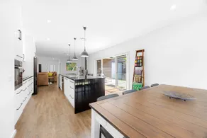 Spacious 4-Bedroom Retreat - Image 3