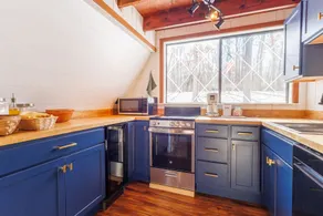 White Oak Hollow - newly updated - Image 3