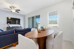 Gorgeous Kissimmee Townhouse Near Theme Parks! - Image 3