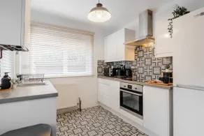 2BR Cozy Retreat - Pool Table - Wifi - Sleeps 7 - Image 3
