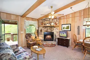 Piney Crest-Real Fire Place -Views! 5 Min to GSMNP - Image 3