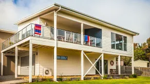 La Cabaña - Cowes, VIC - Image 2