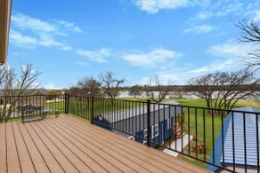 Lakefront Game Loft • Sleeps 6 | Private Beach | N - Image 4