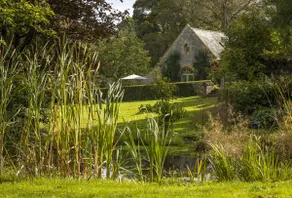 Coach House Hawling - Image 2
