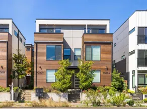 Eco-Friendly 3BR Retreat w, UW & Hospital - Image 2