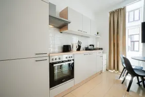 Double-room bright apartment with a modern design - Image 4