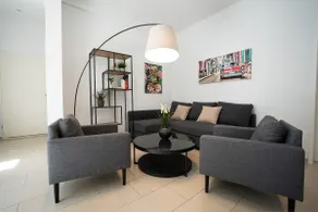 Double-room bright apartment with a modern design - Image 5