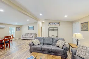 Modern, spacious home near the bay with grill, was - Image 4