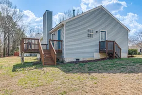 Stroll to Town: Quiet Holly Springs Home w/ Yard! - Image 5