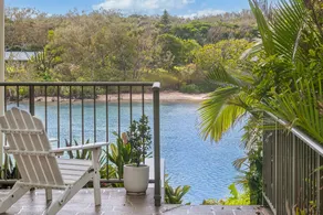 Creekside Haven - 2BR Kingy Apartment by uHoliday - Image 5