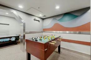 Welcoming Condo with a Shared Hot Tub, Pool and Cl - Image 3