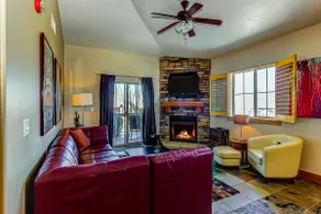 Luxury Condo with Private Balcony, Seasonal Pool, - Image 5