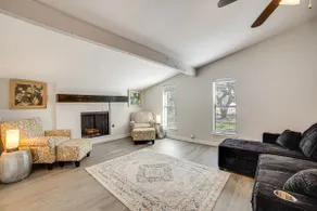DFW Home Base! Quiet Suburb Stay w/ Yard - Image 4