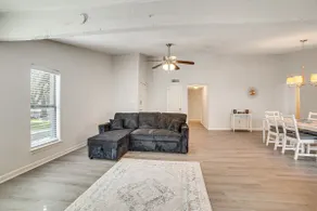DFW Home Base! Quiet Suburb Stay w/ Yard - Image 5