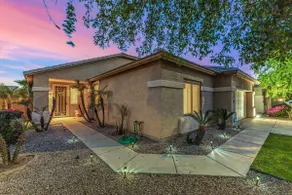 Pet-Friendly 4BR Oasis - Heated Pool, Firepit & BB - Image 5