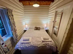 Log Cabin Llety Clyd - Image 4