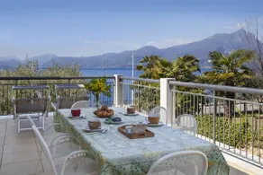 Casa Al Lago With Pool - Image 4