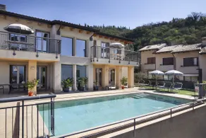 Casa Al Lago With Pool - Image 2