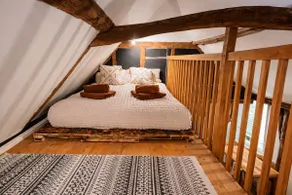 Cadnam Cottage with Private Hot Tub, New Forest - Image 4