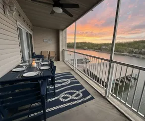 Sunset Vibes Lkfrnt 2BR/2BA-6PP - Image 2