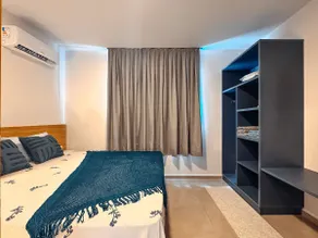 Entire flat in the center for up to 4 people - Image 3